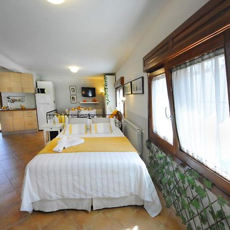 Casa Rural "Hazanas" Adanero Екстер'єр фото